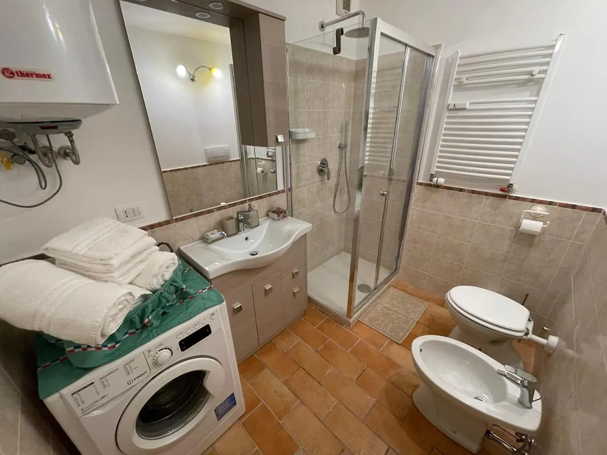 Royal Holiday House At The Center Rome Apartment
